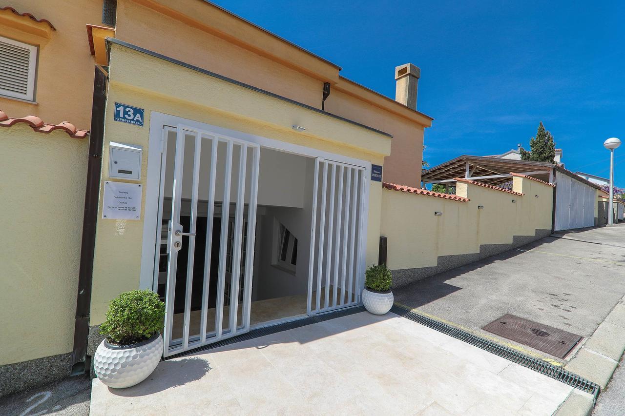 Apartments Casa Mia Dramalj Ngoại thất bức ảnh